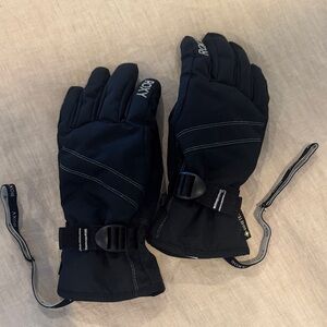 Roxy women’s Black Snow Gloves